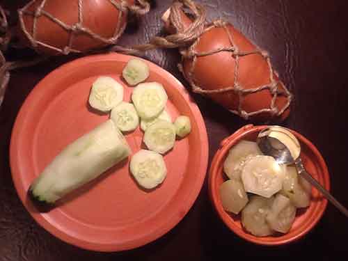 Braised cucumbers (Cucumeres)