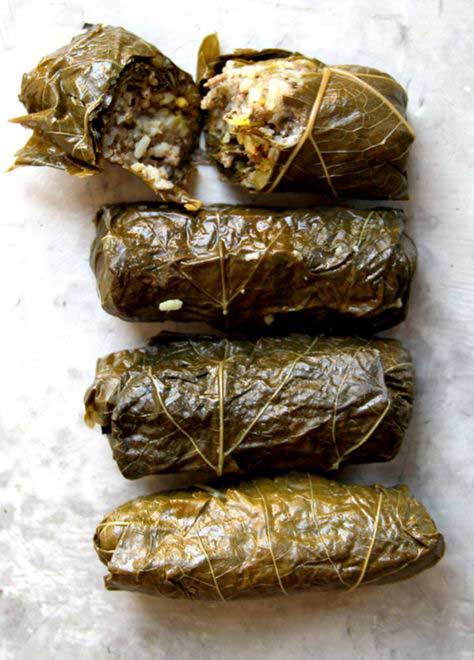 Thrion ex Oryza (Goat's cheese with rice in vine leaves)