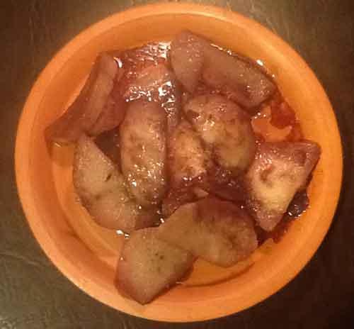 Sweet and sour turnips (Rapas sive napos)